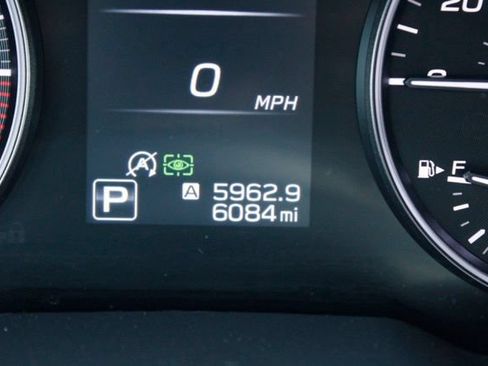 Certified 2025 Subaru Outback Limited AWD/4WD image 31