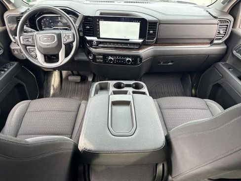 Used 2023 GMC Sierra 1500 Elevation image 17