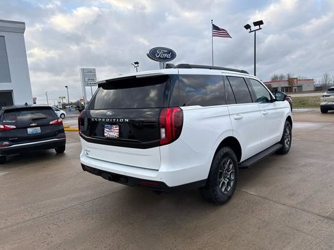New 2025 Ford Expedition Active AWD/4WD image 6