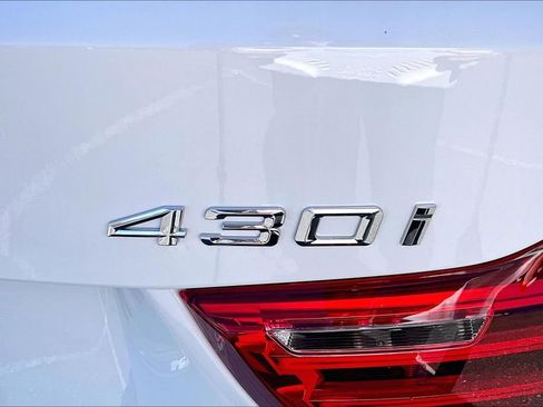 Used 2017 BMW 430i Convertible image 21