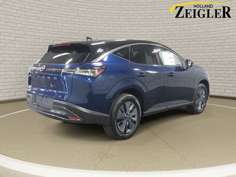New 2025 Nissan Murano SL w/ Cargo Package image 5