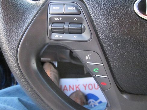 Used 2018 Kia Forte LX image 23