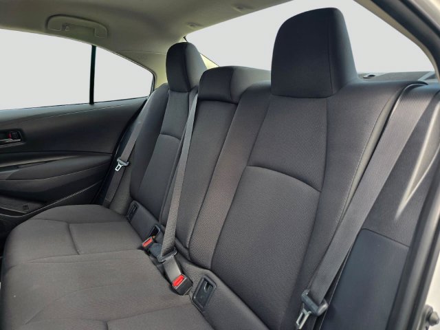Used 2024 Toyota Corolla LE FWD image 15