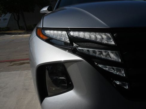 Used 2023 Hyundai Tucson SEL image 11