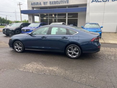 Used 2024 Honda Accord EX image 7