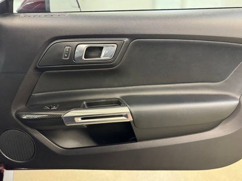 Used 2018 Ford Mustang GT RWD image 27