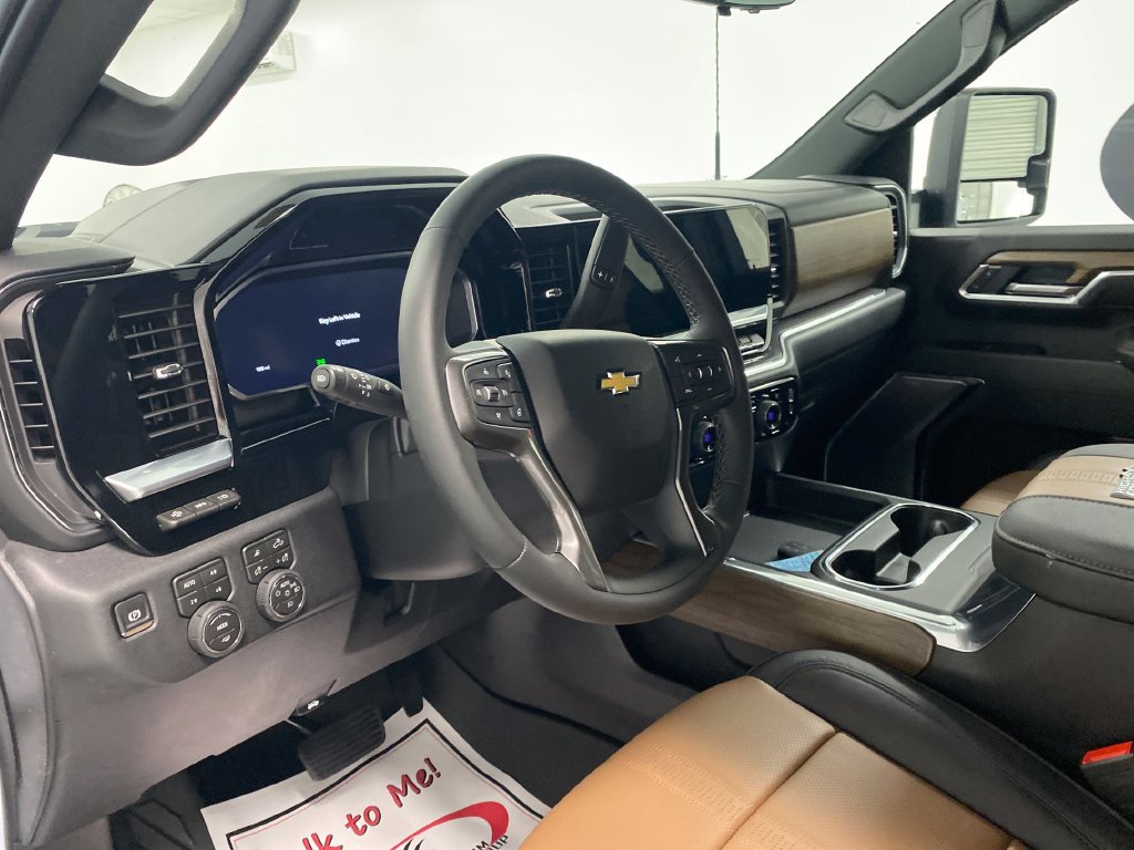 New 2026 Chevrolet Silverado 2500 High Country w/ Technology Package AWD/4WD image 15