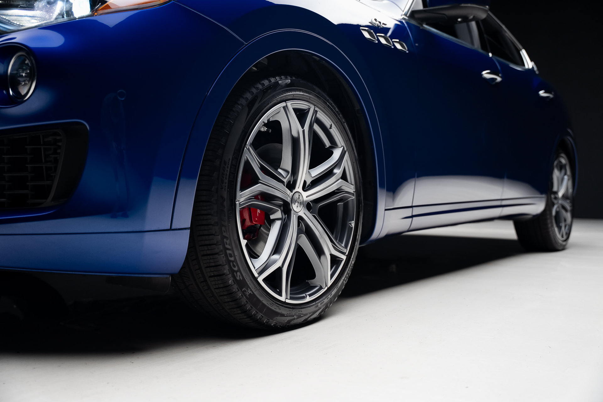 Used 2023 Maserati Levante GT AWD/4WD image 79