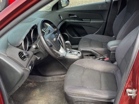 Used 2013 Chevrolet Cruze LT w/ All-Star Edition image 4