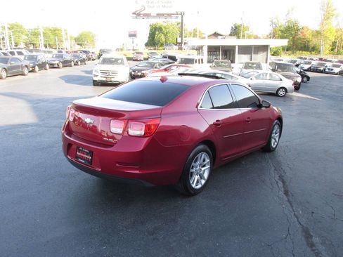 Used 2014 Chevrolet Malibu LT image 5