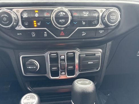 Used 2020 Jeep Wrangler Unlimited Sport S image 20