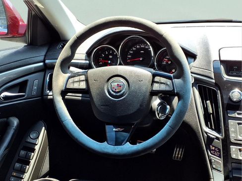 Used 2014 Cadillac CTS V RWD image 13