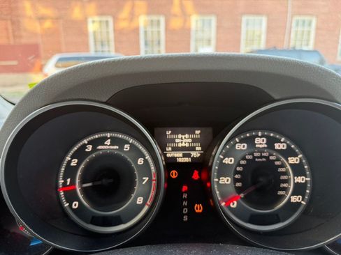 Used 2011 Acura MDX w/ Technology Package AWD/4WD image 30