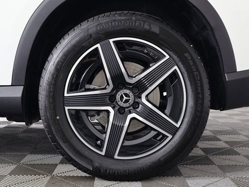 New 2026 Mercedes-Benz GLC 300 image 10