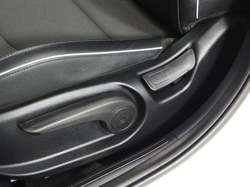 Used 2024 Kia Forte GT-Line image 22