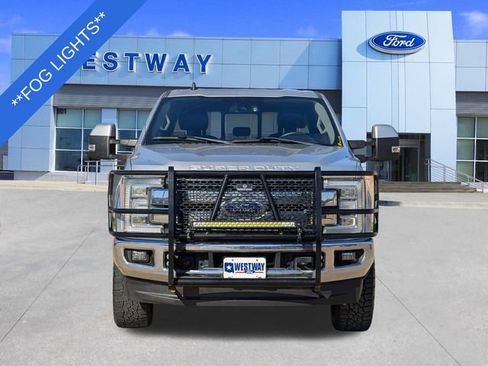 Used 2019 Ford F250 Lariat w/ Lariat Ultimate Package image 7