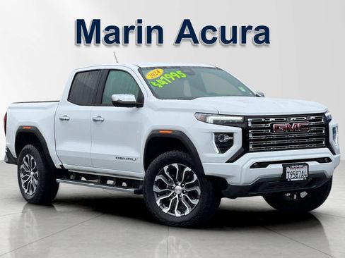 Used 2024 GMC Canyon Denali AWD/4WD image 1