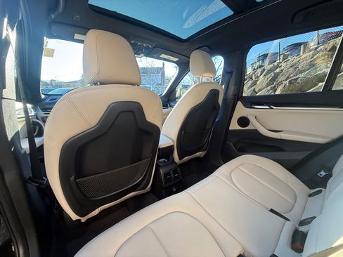 Used 2018 BMW X1 xDrive28i w/ Convenience Package image 18