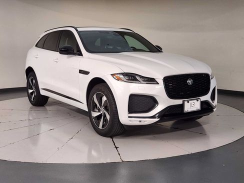 Used 2025 Jaguar F-PACE R-Dynamic S AWD/4WD image 12
