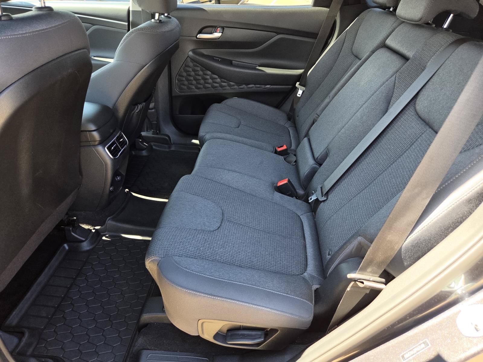 Certified 2023 Hyundai Santa Fe SEL FWD image 12