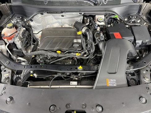 Used 2024 Chevrolet Trax LS FWD image 27