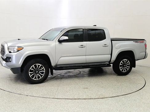 Used 2023 Toyota Tacoma TRD Sport image 4