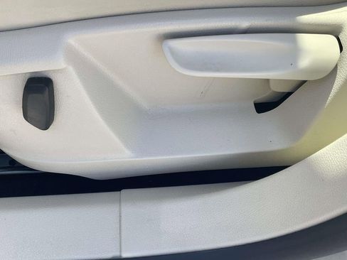 Used 2014 Volkswagen Tiguan SEL AWD/4WD image 14