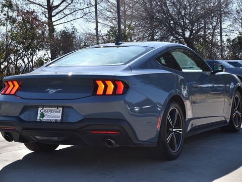 Certified 2025 Ford Mustang Premium image 8