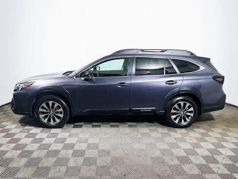 Used 2023 Subaru Outback Limited AWD/4WD image 4