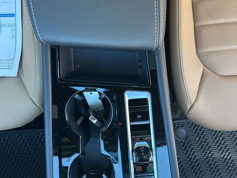 New 2026 Volkswagen Atlas Cross Sport SEL R-Line image 26