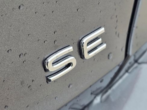 New 2026 Volkswagen Jetta SE FWD image 7