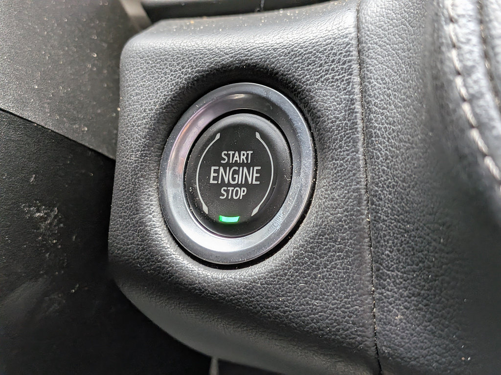 Used 2022 Chevrolet Suburban Z71 AWD/4WD image 26