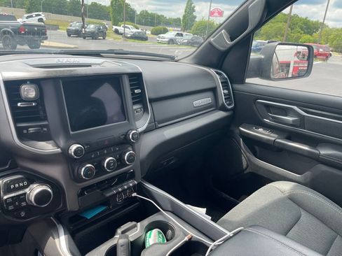 Used 2020 RAM 1500 Big Horn AWD/4WD image 13