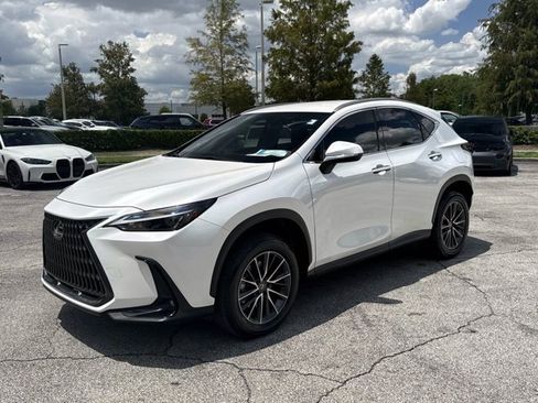 Used 2022 Lexus NX 250 FWD w/ Accessory Package 2 image 7