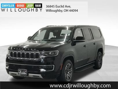 Used 2024 Jeep Wagoneer L Series II w/ Flexible Seating Group