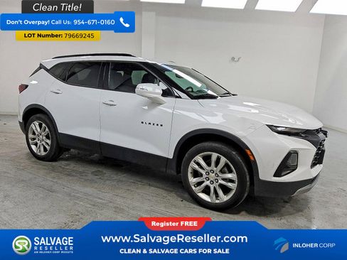 Used 2021 Chevrolet Blazer LT w/ Sound & Technology Package AWD/4WD image 5