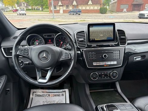 Used 2016 Mercedes-Benz GLE 350 4MATIC w/ Premium Package image 24