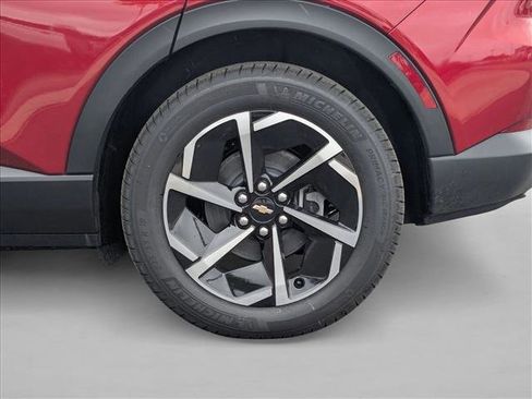 New 2026 Chevrolet Equinox EV LT w/ Comfort Package AWD/4WD image 10