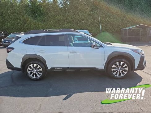 Used 2025 Subaru Outback Limited AWD/4WD image 8
