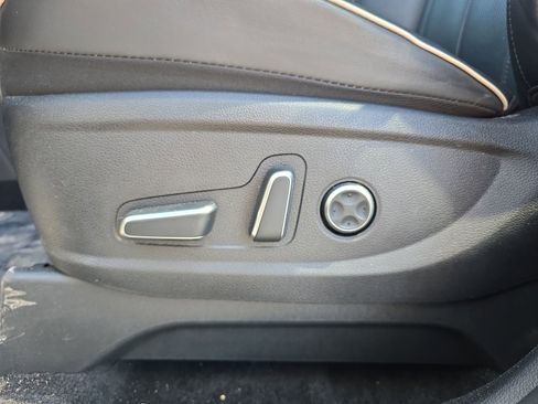 Used 2023 Hyundai Palisade SEL image 17