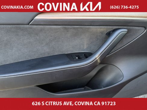 Used 2021 Tesla Model 3 Standard Range Plus image 12