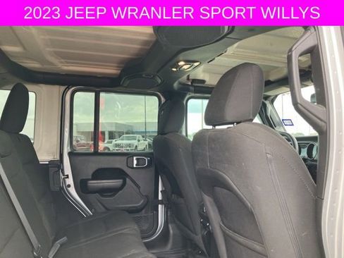 Used 2023 Jeep Wrangler Unlimited Sport AWD/4WD image 12