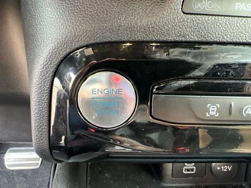 Used 2024 Ford Escape ST-Line w/ Tech Pack #1 AWD/4WD image 29