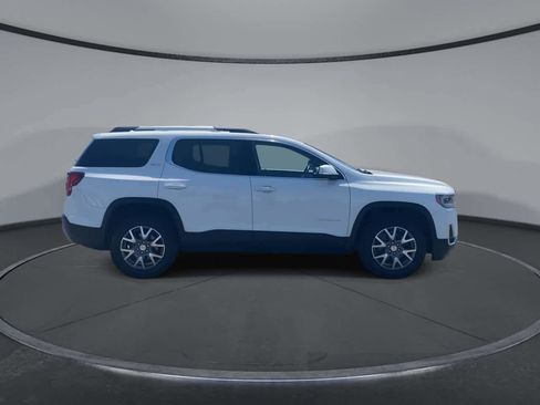 Used 2023 GMC Acadia SLT AWD/4WD image 2