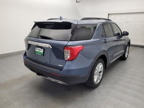 Used 2020 Ford Explorer XLT w/ Equipment Group 202A AWD/4WD image 9