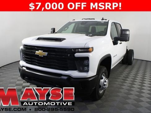 New 2026 Chevrolet Silverado 3500 W/T image 18
