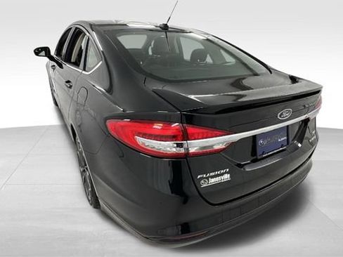 Used 2018 Ford Fusion SE w/ Equipment Group 601A image 5