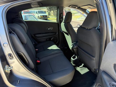 Used 2020 Honda HR-V Sport image 23