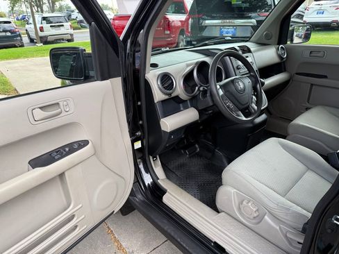 Used 2010 Honda Element EX image 10