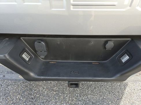 Used 2020 Ford F150 Lariat image 12